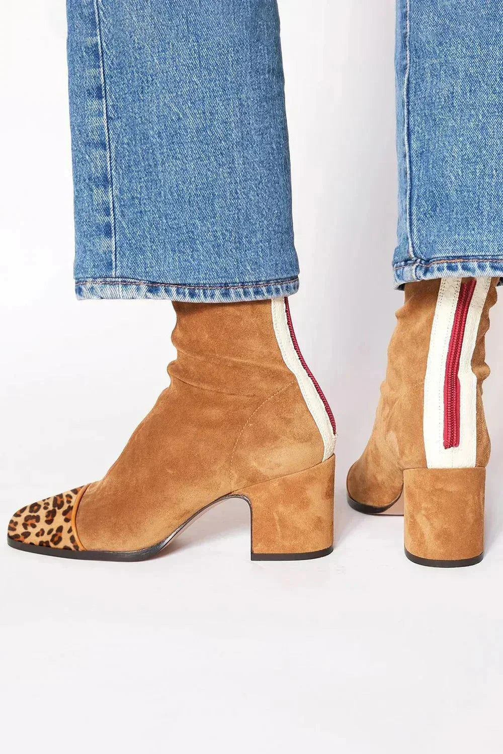 Cuir / 44